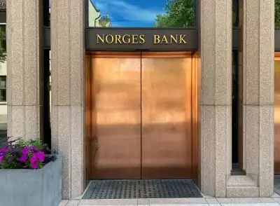 Image for Norway keeps rates on hold, eyes three cuts in 2025