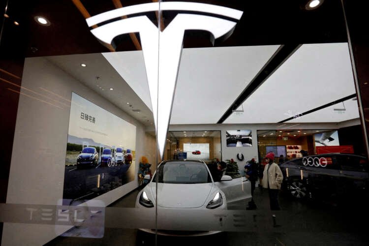 Image for US House committee chair ‘concerned’ by Tesla deals in China