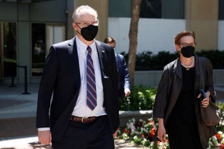 U.S. judge questioning CEO Cook about Apple App Store profits - Global Banking & Finance Review