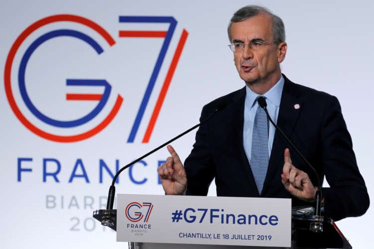 Francois Villeroy discusses ECB inflation target of 2% - Global Banking & Finance Review