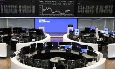 Image for European shares fall as Ukraine crisis, Fed tightening worries weigh