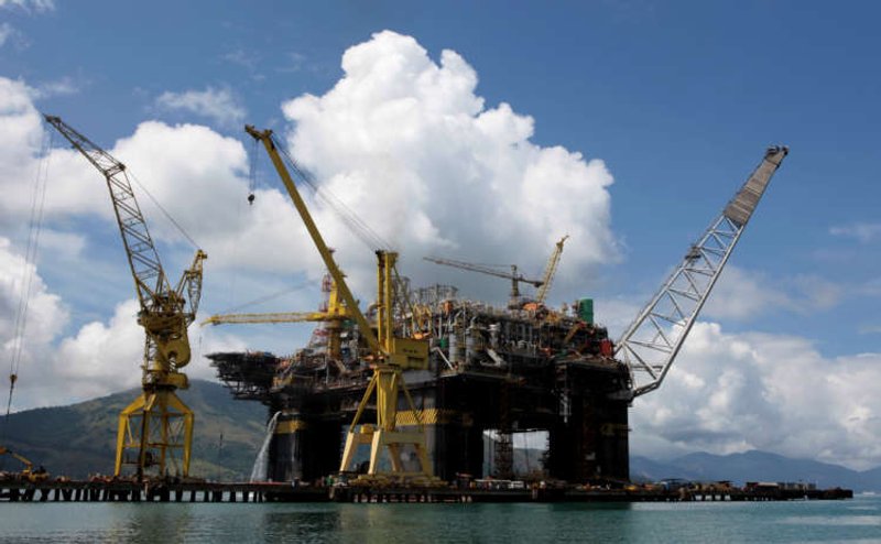 Image for Exclusive: Samsung, Hyundai, Daewoo prepare for Petrobras oil platform tender – sources
