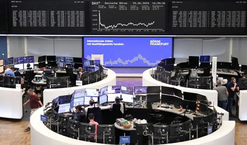 Image for European stocks rally after first round of French vote