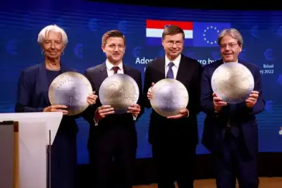 Image for ‘Amazing journey’: EU accepts Croatia as 20th euro zone member