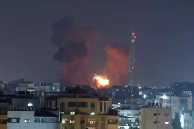 Image for Rocket sirens sound in Israel as militants hit back after Gaza air strikes