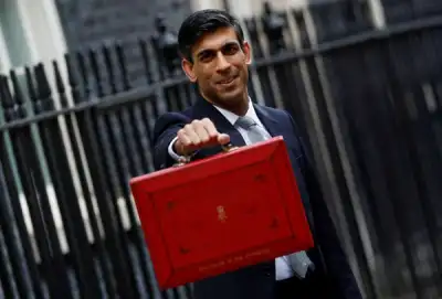 Image for Sunak to use budget to expand apprenticeships in England