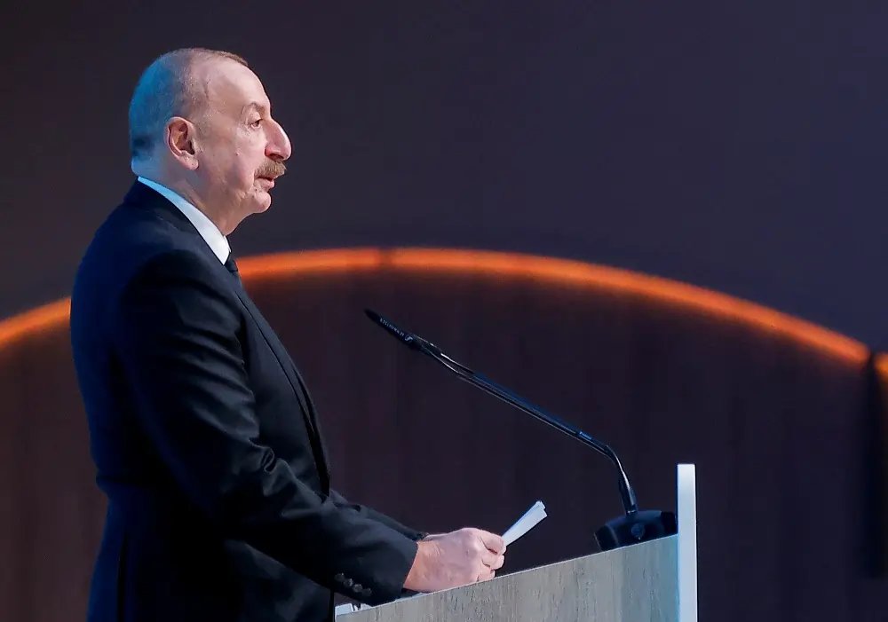 Azerbaijan President Ilham Aliyev speaks at COP29 defending oil and gas - Global Banking & Finance Review