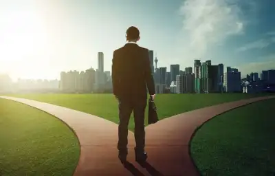 Image for Do banks really need to choose between operations and innovation