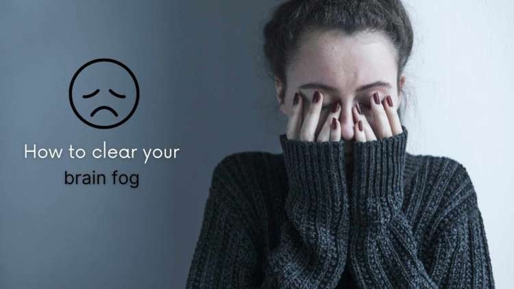 Woman meditating with a clear mind, illustrating tips to clear brain fog - Global Banking & Finance Review