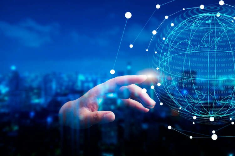 Illustration of payment partnerships boosting e-commerce growth - Global Banking & Finance Review