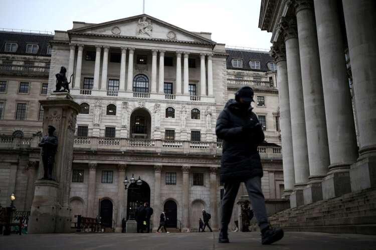 Exterior view of the Bank of England, highlighting its role in monetary policy and interest rates - Global Banking & Finance Review