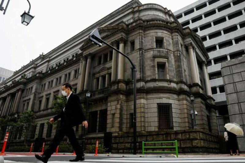 Image for BOJ policymakers saw prospects of quicker recovery in April – minutes