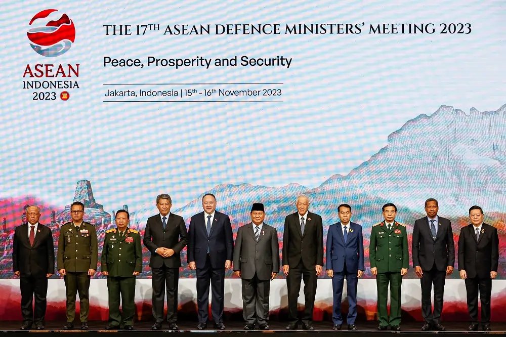 Defence ministers at ASEAN meeting addressing global crises in Jakarta - Global Banking & Finance Review