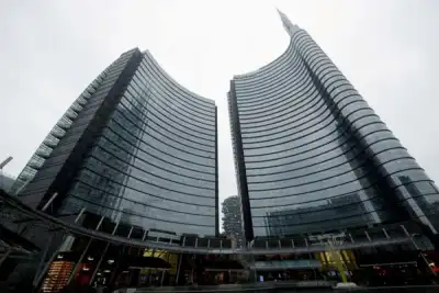 Image for UniCredit to use 300 million euro charges for voluntary staff exits-sources