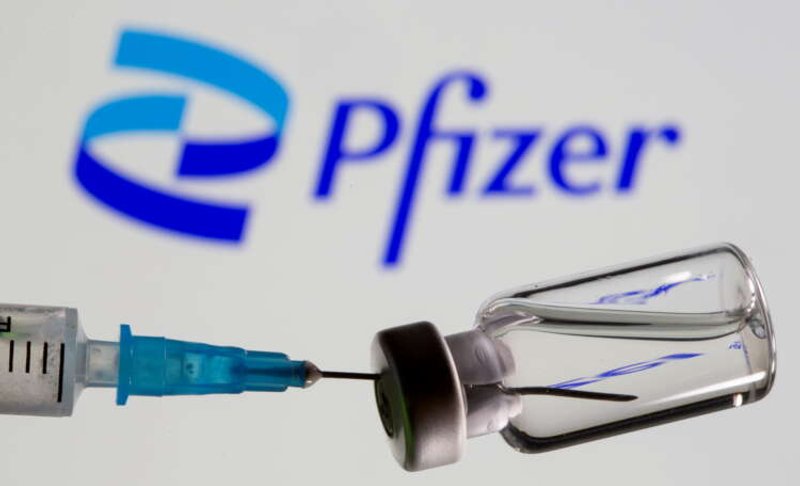 Image for Australia takes delivery of Pfizer COVID-19 vaccine from Britain