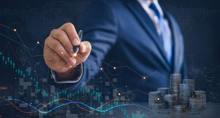 Business professionals analyzing pricing strategies to enhance resilience during economic volatility - Global Banking & Finance Review