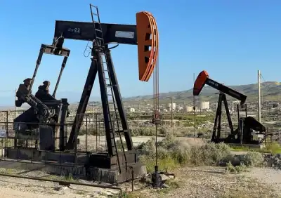 Image for Exclusive-Trump prepares wide-ranging energy plan to boost gas exports, oil drilling, sources say