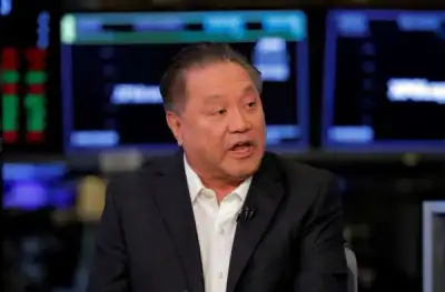 Image for How Broadcom CEO Tan shaped a tech giant through acquisitions