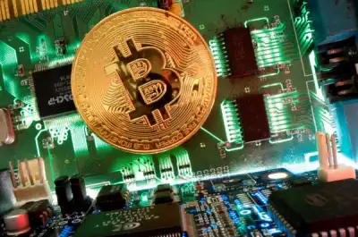 Image for Bitcoin extends retreat from record high to hit lowest in 20 days