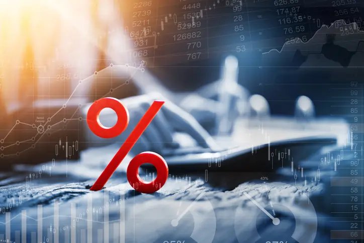 Graph illustrating Sona Asset Management's 18.76% returns in European debt markets - Global Banking & Finance Review