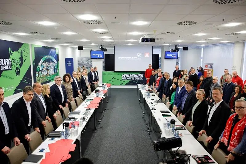 Image for Germany’s IG Metall union says agrees wage deal for key industries