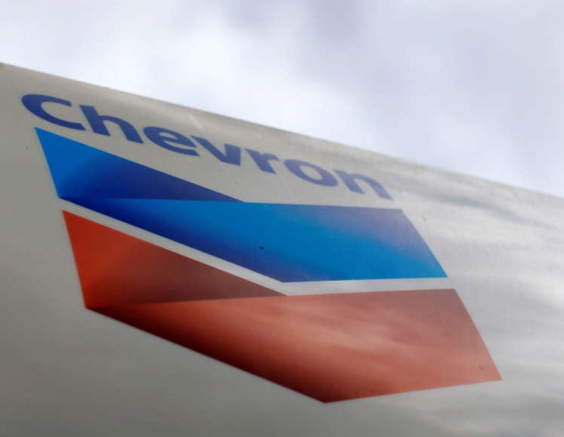 Image for Chevron eyes deal for Shell oil refinery in Pacific Northwest – sources
