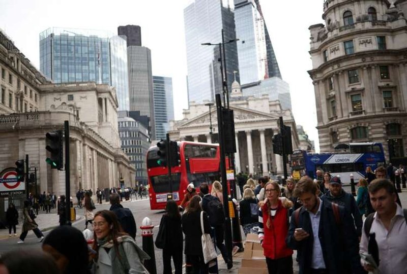 Image for Analysis-UK bond market crash takes shine off Big Bang plans for London