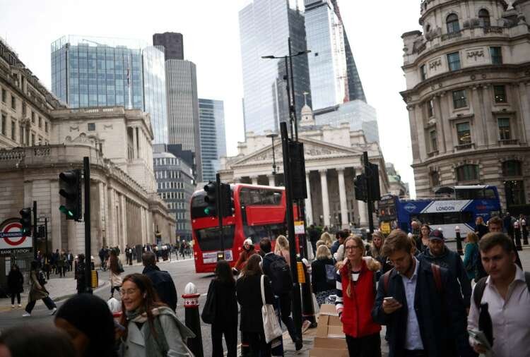 Image for Analysis-UK bond market crash takes shine off Big Bang plans for London