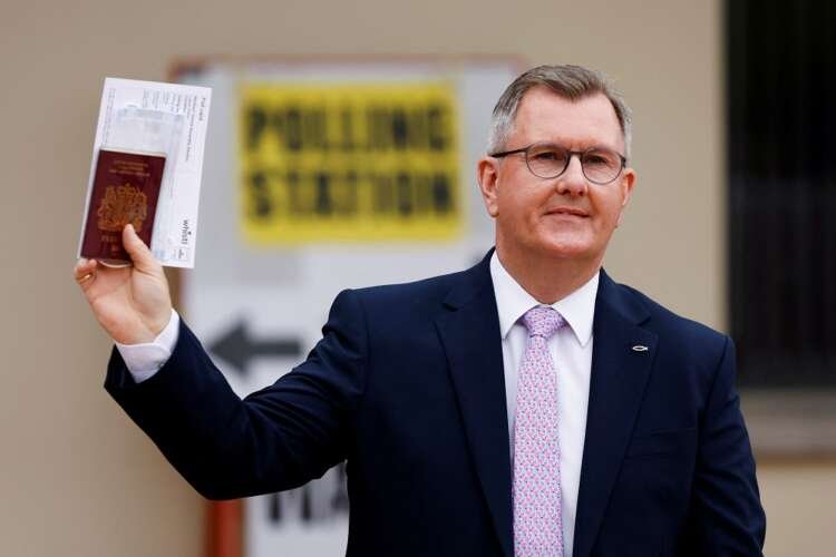 Image for Sinn Fein eyes watershed win as N.Ireland goes to the polls