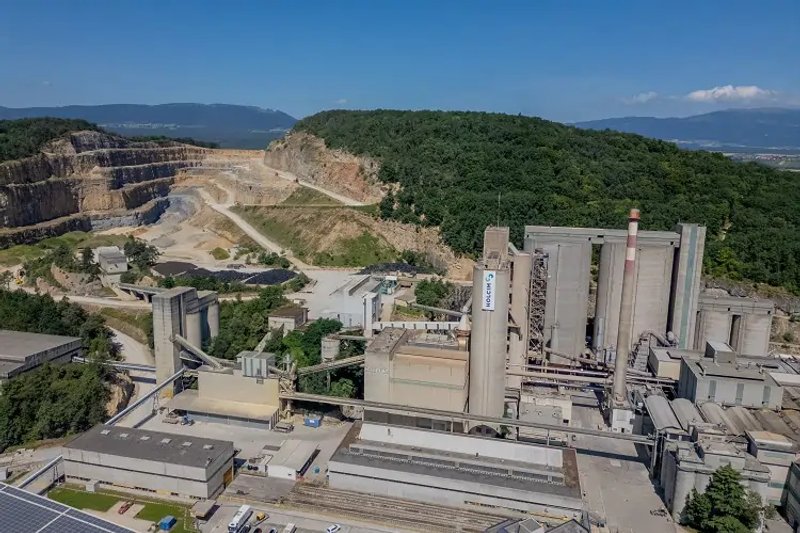 Image for Building materials supplier Holcim beats profit forecast