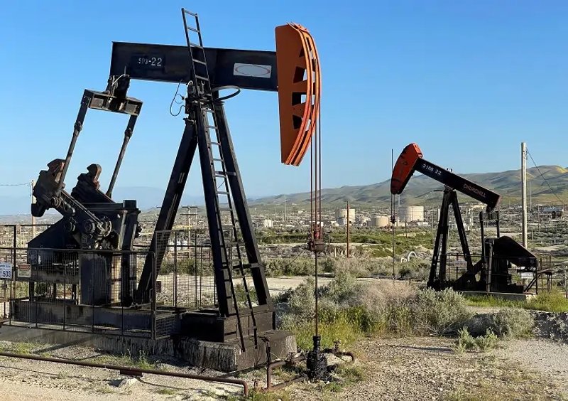 Image for Exclusive-Trump prepares wide-ranging energy plan to boost gas exports, oil drilling, sources say