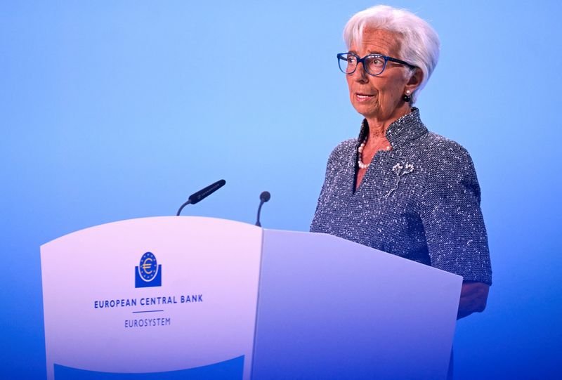 Christine Lagarde warns about threats to central bank independence - Global Banking & Finance Review