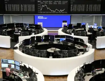 Image for European shares edge lower as rising yields, weak results rattle tech