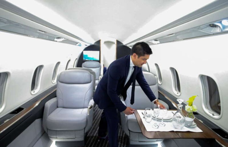 Image for Bombardier launches upscale Challenger 3500 in battle for mid-sized private jets