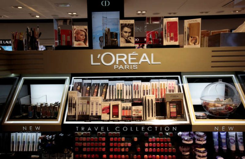 Image for L’Oreal responds to push for natural ingredients in make-up