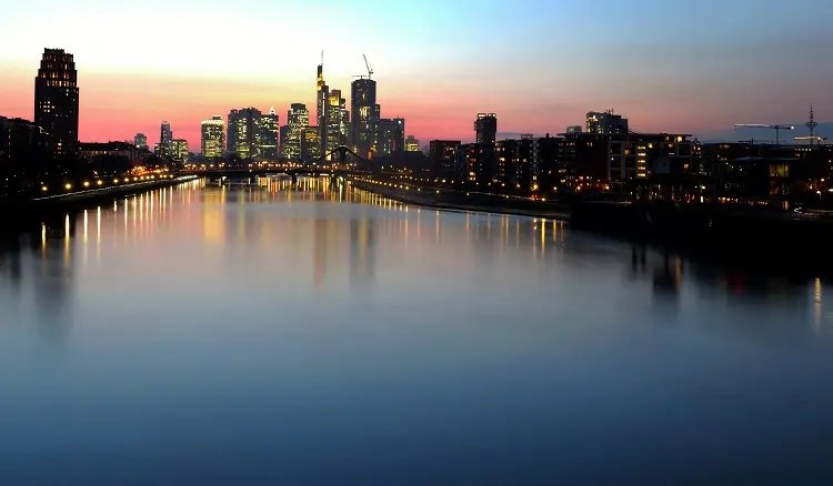 Image for German parliament passes tax relief to offset inflation