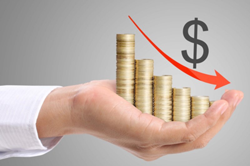 Image for U.S. ECONOMY SUFFERED ITS FIRST CONTRACTION IN THREE YEARS