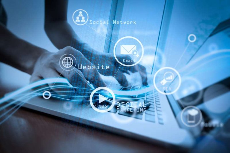 Image for Five social and marketing trends