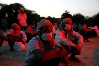 Image for ‘Losing hope’: India’s COVID-19 meltdown exposes new front in digital divide