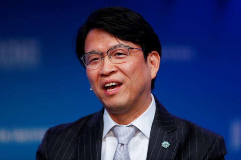 Image for Analysis-‘Shuttle Diplomacy Gone Bad’: How Japan’s investing star became embroiled in Toshiba board dispute