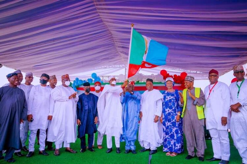 Image for Nigeria ruling party picks ex-governor of Lagos Tinubu to run for president