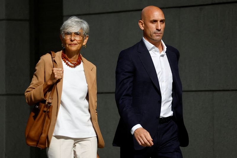 Image for Rubiales stands trial for kiss that exposed machismo in Spanish soccer
