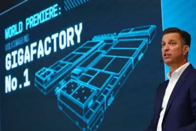 Image for Volkswagen, partners to invest $20 billion in car battery business