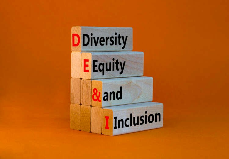 Image for Diversity, Equity & Inclusion Report from Heidrick & Struggles