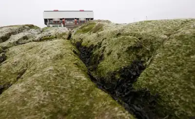 Image for EDF to extend the operating life of four British nuclear plants