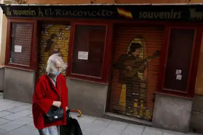 Image for Spain’s jobless hit four million for first time in five years as pandemic curbs bite