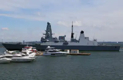 Image for Britain plays down Black Sea warship incident with Russia