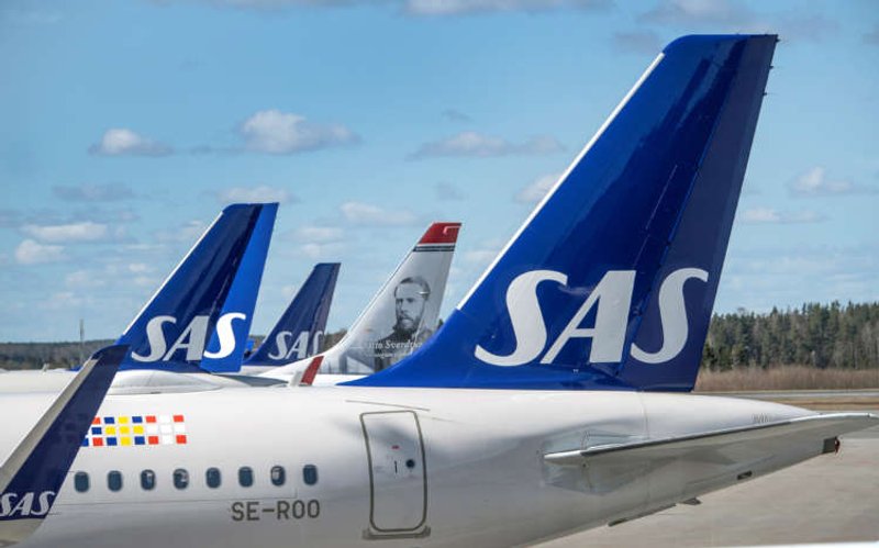 Image for Cost cuts cushion quarterly loss for airline SAS