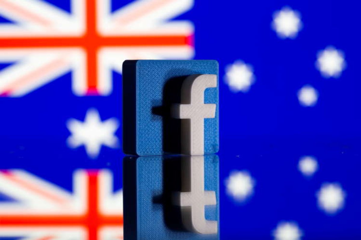 3D-printed Facebook logo in front of Australian flag symbolizing news deal - Global Banking & Finance Review