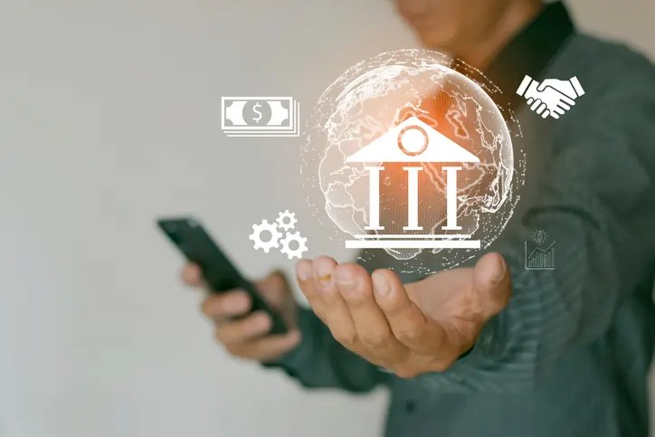 Modern banking technology illustration highlighting core modernization trends - Global Banking & Finance Review